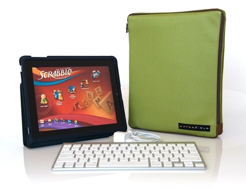 Wallet offers a convenient way to carry an iPad, wireless keyboard