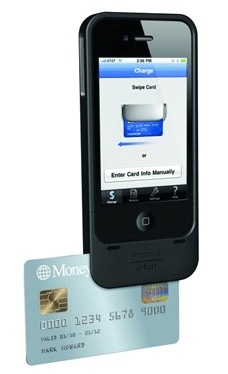 All-in-one mobile payment solution available for the iPhone 4
