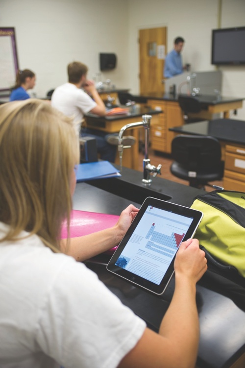 Freed-Hardeman University to introduce iPads as part of iKnow 2.0