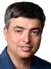 Eddy Cue promoted to senior VP for Internet software, services