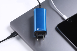 Kool Tools: DART-C laptop charger