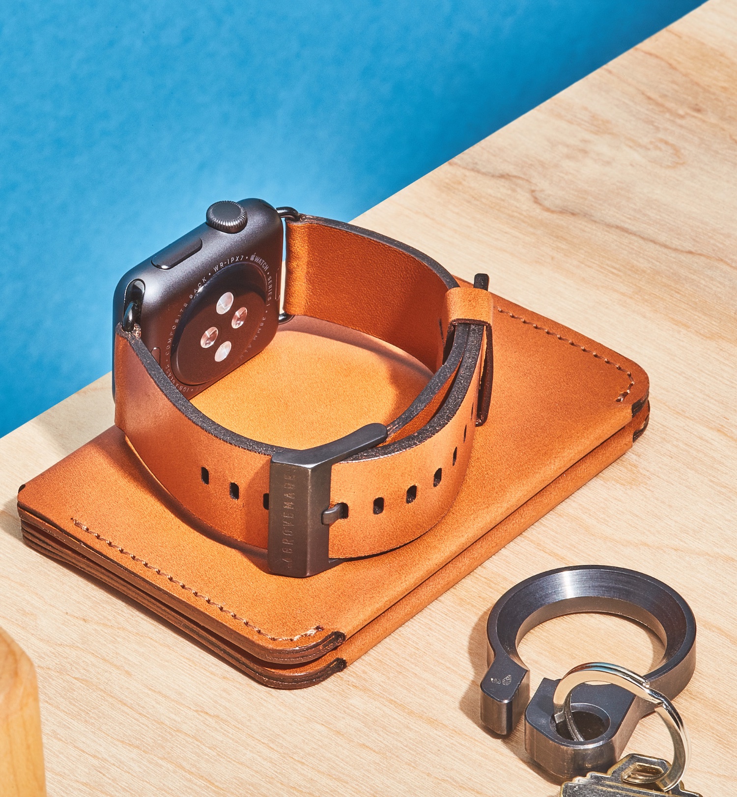 Kool Tools: Grovemade leather Apple Watch band