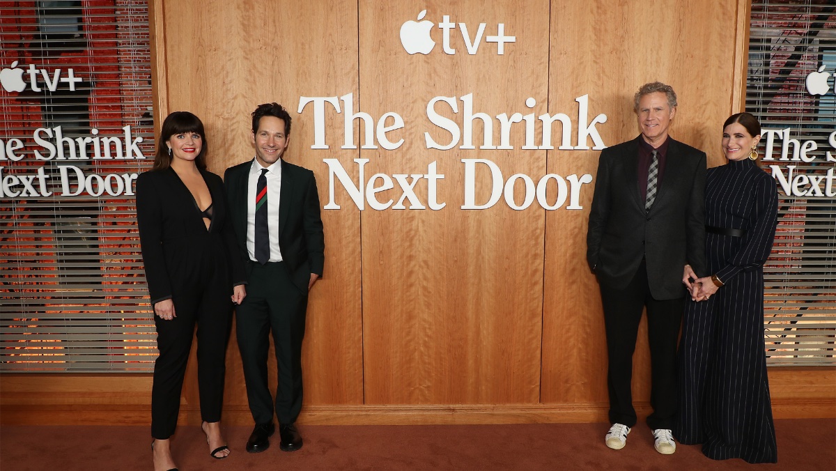 Apple TV+ hosted world premiere of limited series 'The Shrink Next Door' - Vimarsana News