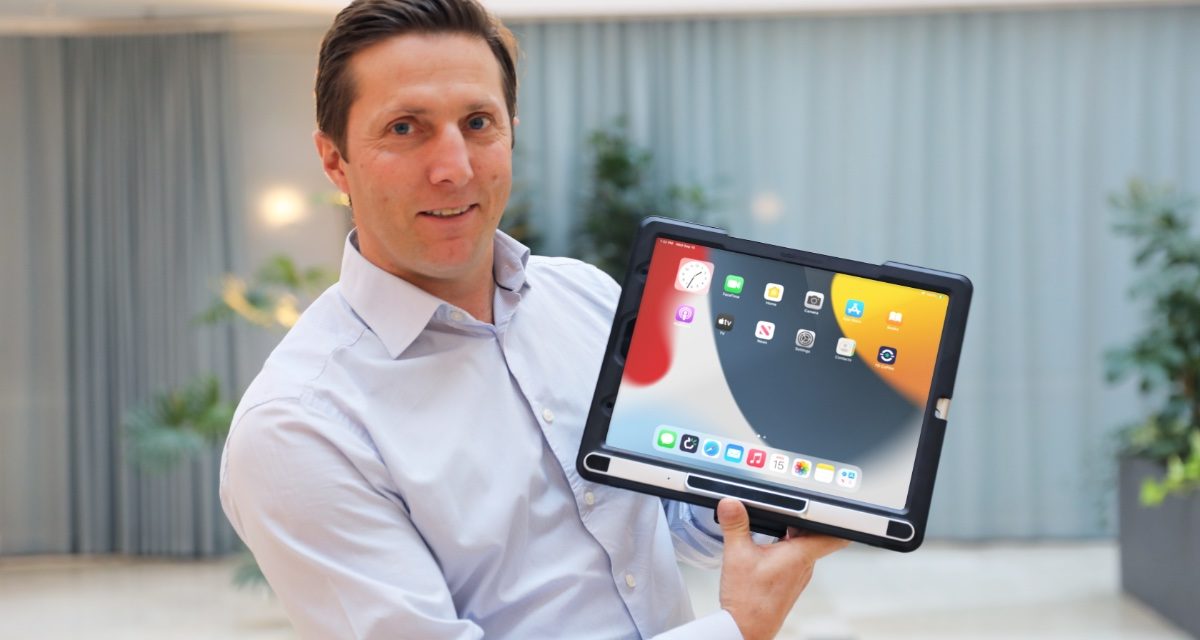 TD Pilot allows people with disabilities to control an iPad with their eyes
