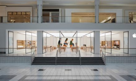 Apple tallies 76 out of 100 points for customer satisfaction for speciality retail stores