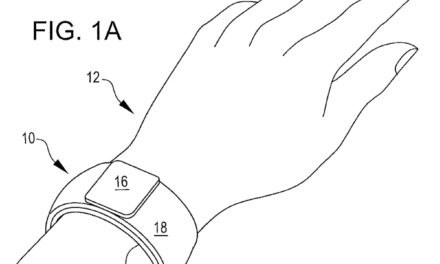 A future Apple Watch band could double as an inflatable blood pressure cuff