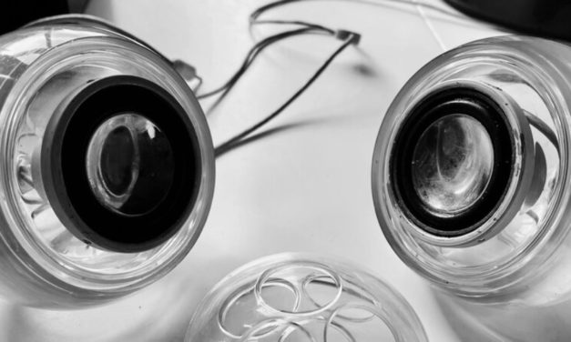 Apple should make good external speakers — or fix the issues between the HomePod and the Mac