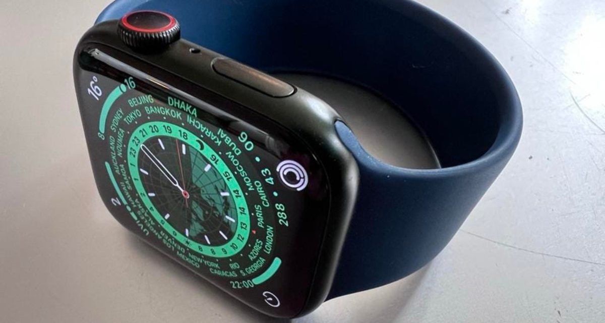 Apple may not add body temperature sensor to Apple Watch Series 8 after all