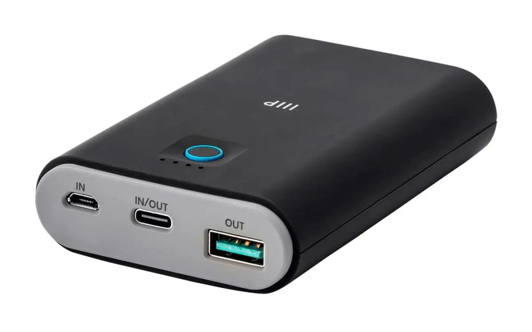 Monoprice’s Obsidian Speed Plus is a well-designed, portable battery pack