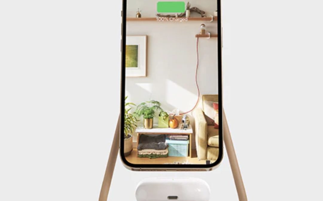 MAG: 2 is an elegant, but pricey, charger for your iPhone and AirPods