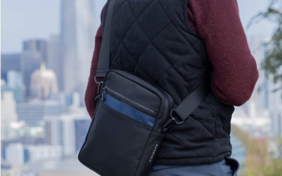 WaterField Designs introduces Essential Crossbody Pouch for the 11-inch iPad Pro