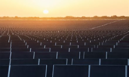 Apple calls on its global supply chain to decarbonize by 2023