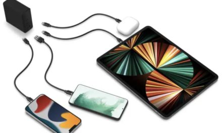 Mophie’s speedport 120 wall charger offers lot of charging power in a compact design