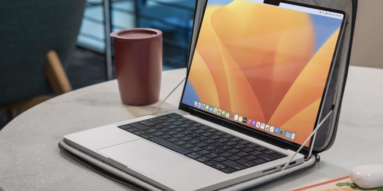 The Suitcase for MacBook Pro is a protective, lightweight case for ‘everyday life’