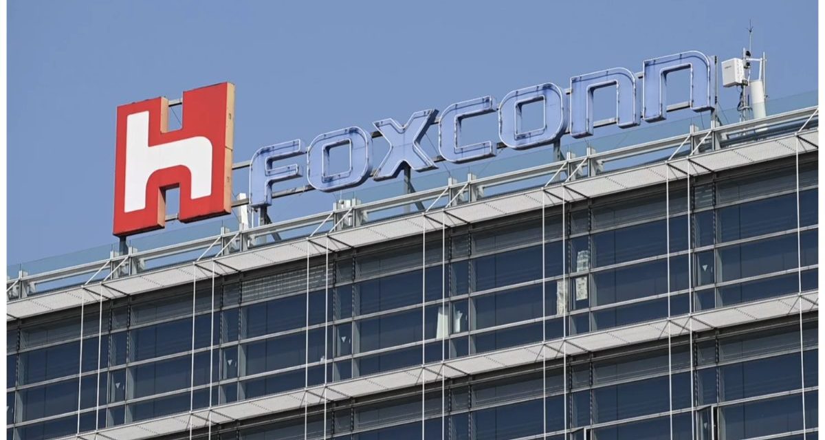 Apple manufacturer Foxconn has established a new center in Zhengzhou, China