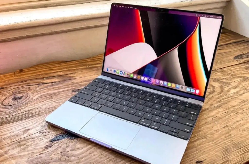 No, Apple won’t introduce a new 12-inch MacBook