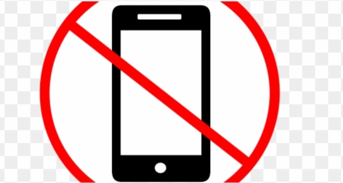 The iPhone is banned in China for government officials; no, wait, it’s not