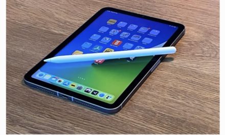 Future iPhones, iPads may be able to wirelessly charging other device by placing the device on their screens