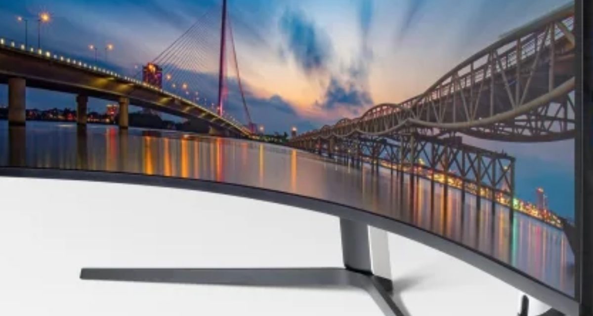 An upcoming Studio Display (or Studio Display Pro) could be curved and have a privacy screen