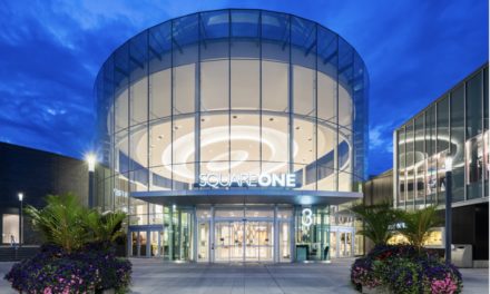 Apple will open a new retail store at the Square One shopping mall in Canada