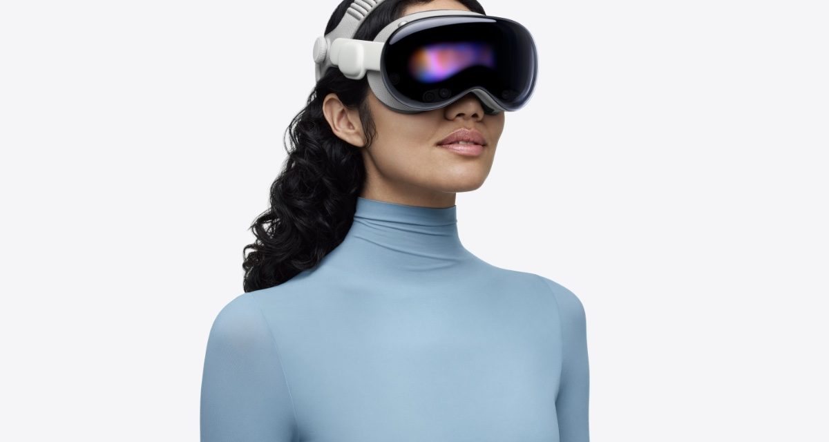 Apple Vision Pro updated with an M5 chip and Dual Knit Band