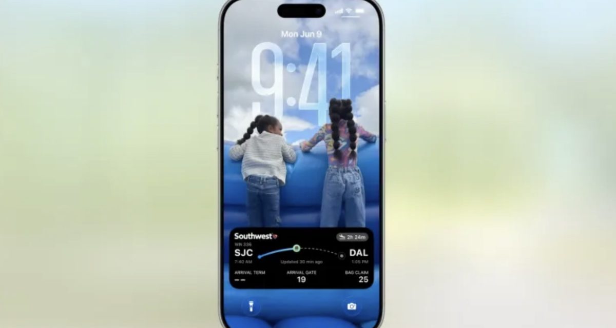 United Airlines adds support for Apple Wallet’s enhanced boarding passes feature