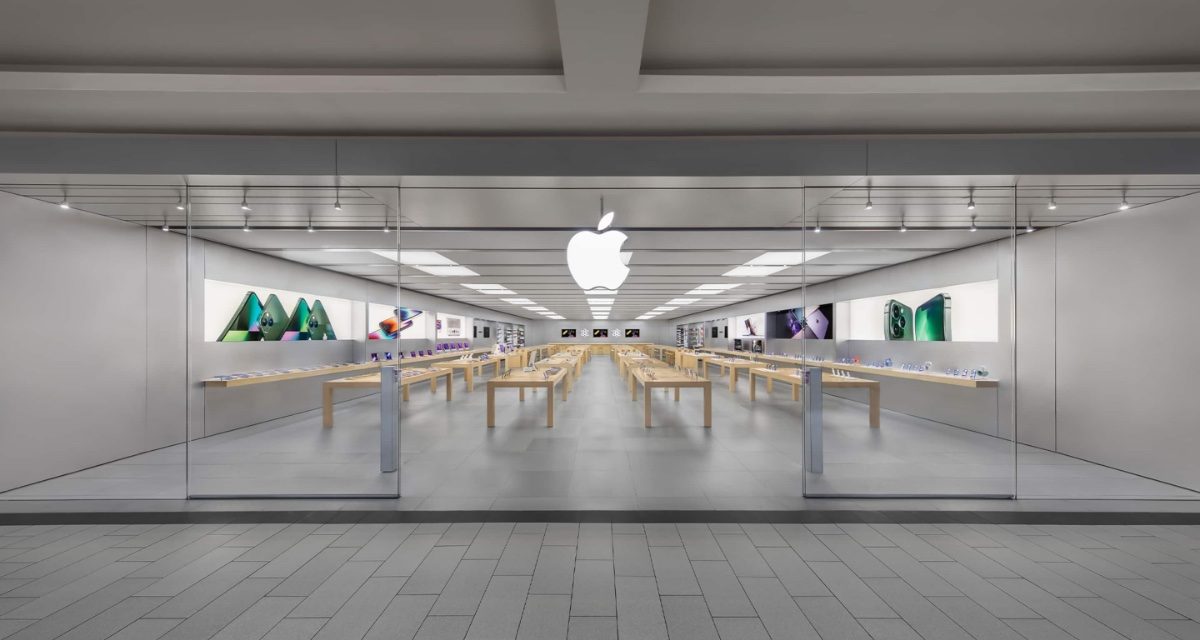 Apple’s retail store at Roosevelt Field in Garden City, New York will be reopen on November 21