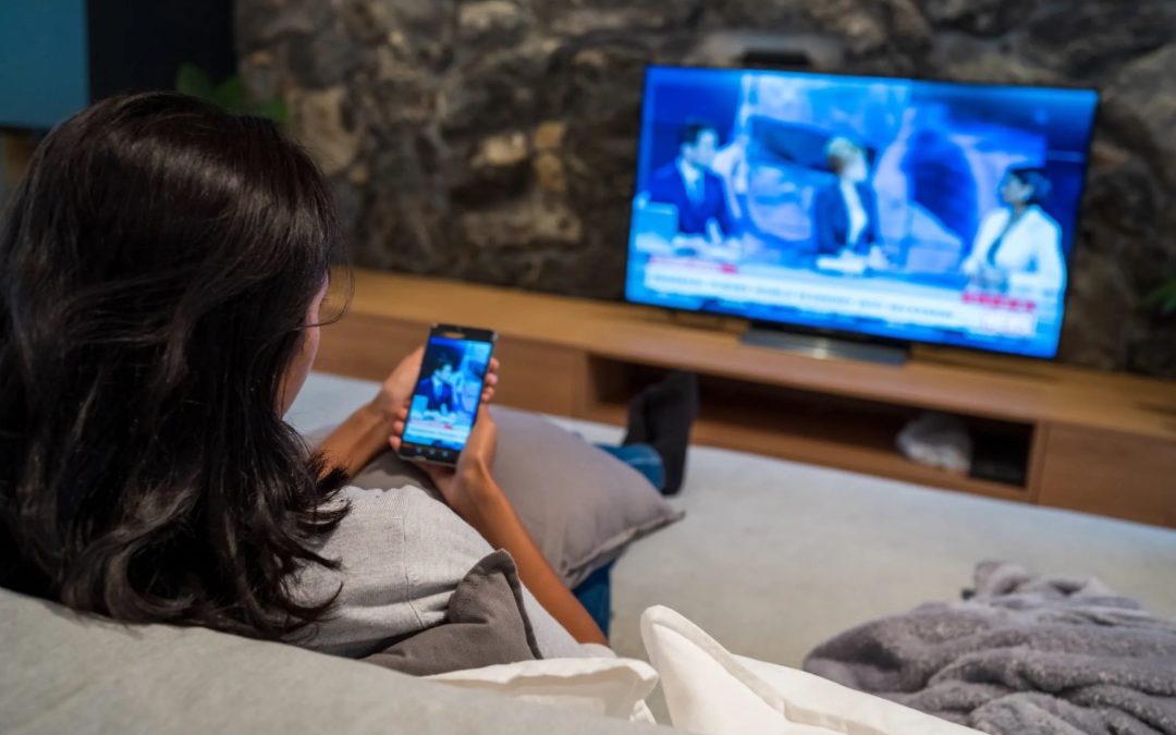Omdia: More than half of 45–54 year olds now watch mobile video while watching TV
