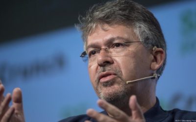 Apple’s former AI chief John Giannandrea is joining a science AI startup