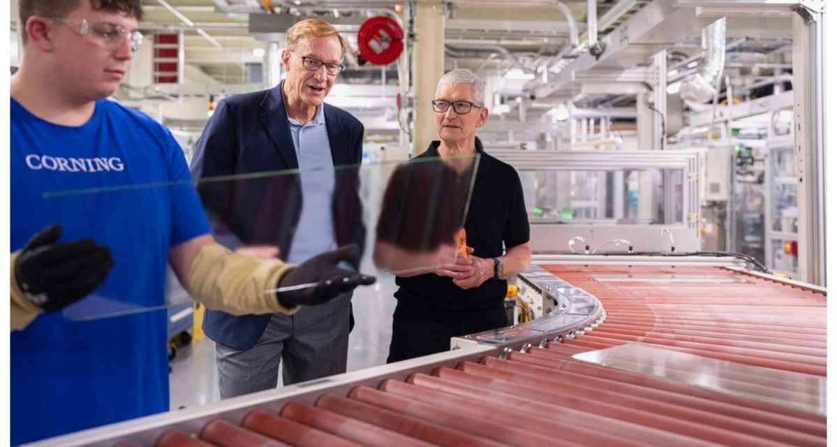 Apple and Corning plan to open a new Apple-Corning Innovation Center at their Central Kentucky plant 