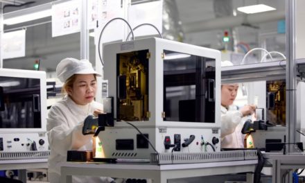 Apple launches a new Education Center for supplier employees in Vietnam