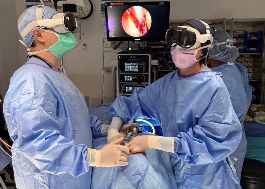 The use of an Apple Vision Pro as a surgeon’s main display speeds up tear duct procedures