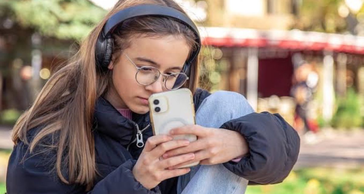 Study: 82% of Parents Can’t Recall Their Child’s Phone Number