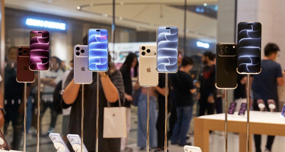 Survey: More folks are interested in the new iPhones than previously expected
